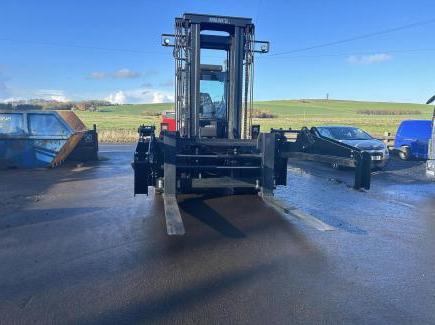 Pipe stabiliser recently fitted to a Kalmar DGC160